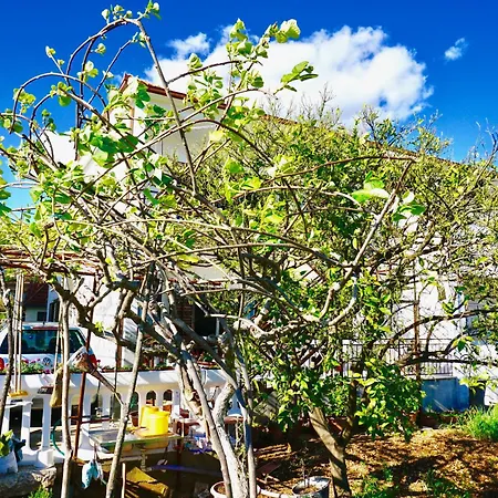 House Mariposa Trogir-seget شقة تروغير