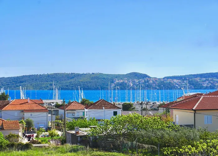 House Mariposa Trogir-seget * Трогир